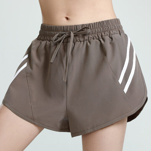 Quick drying running fitness shorts - Image 4