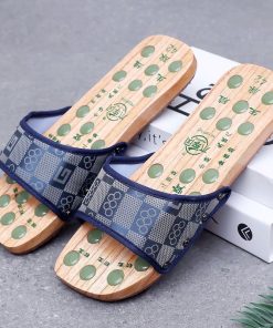 Chinese style clogs, foot massage wooden shoes